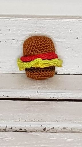31428